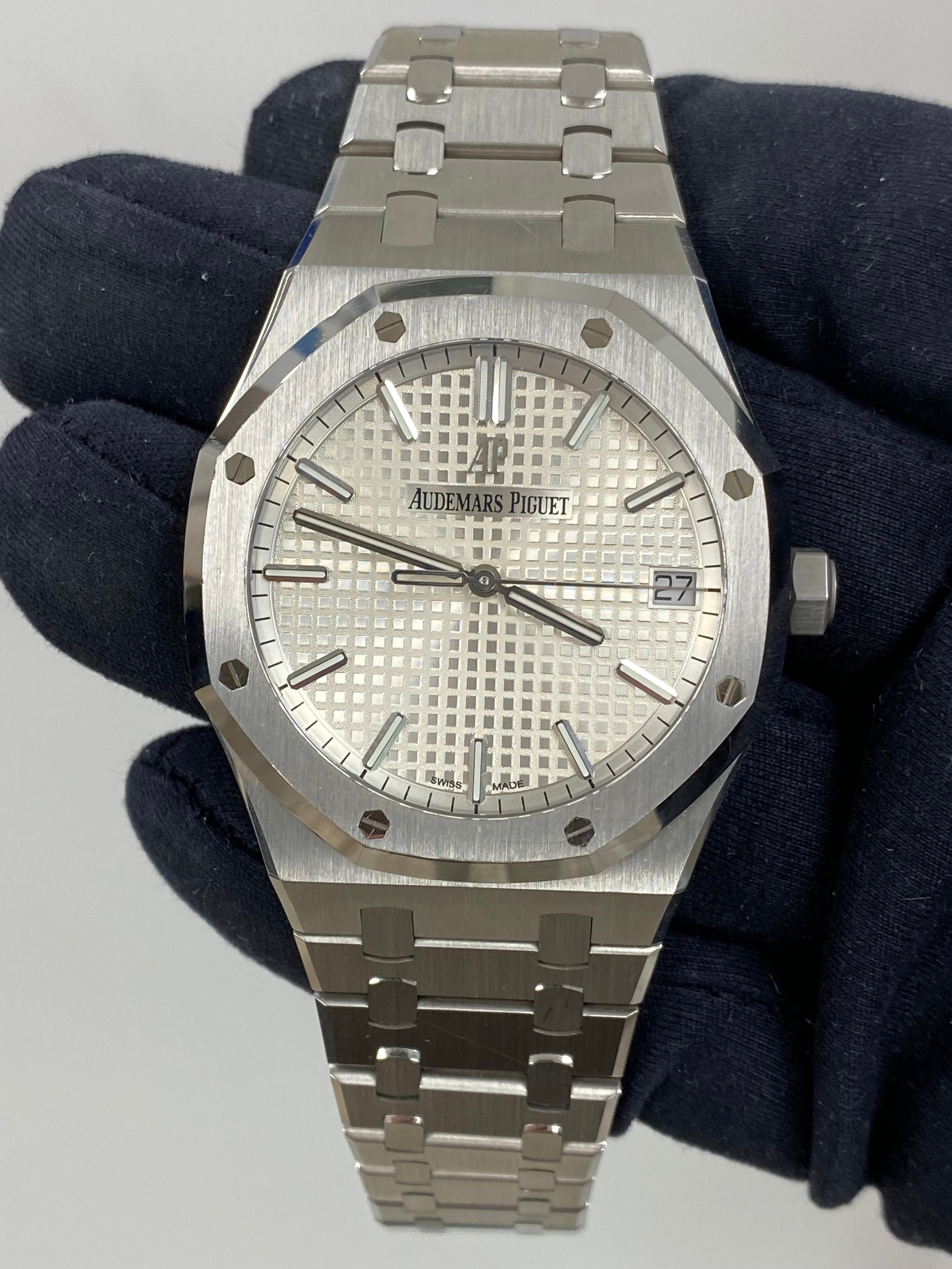 Audemars Piguet Royal Oak 15500ST.OO.1220ST.04