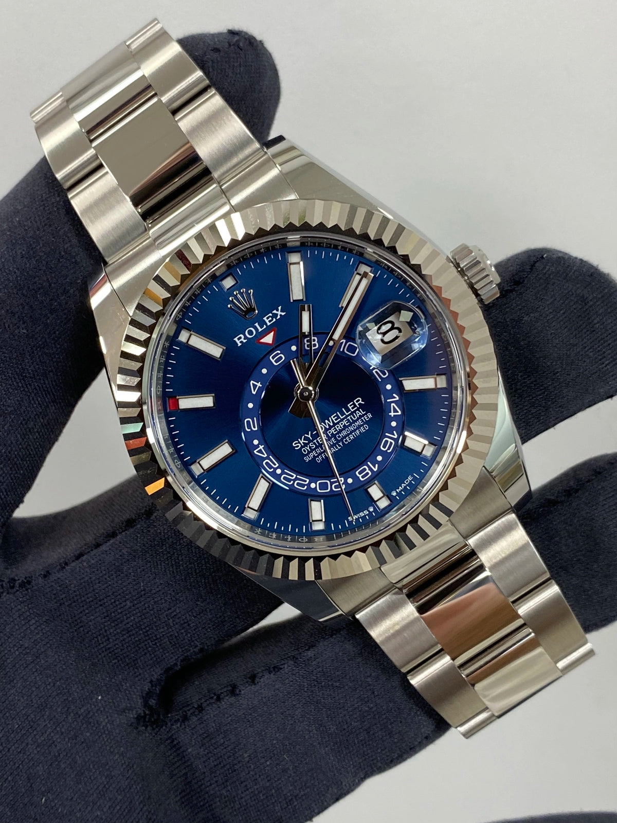 Rolex Sky-Dweller 336934 — listing photograph