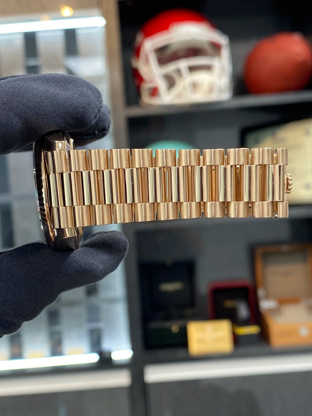 Rolex Day-Date 40 228235 — listing photograph