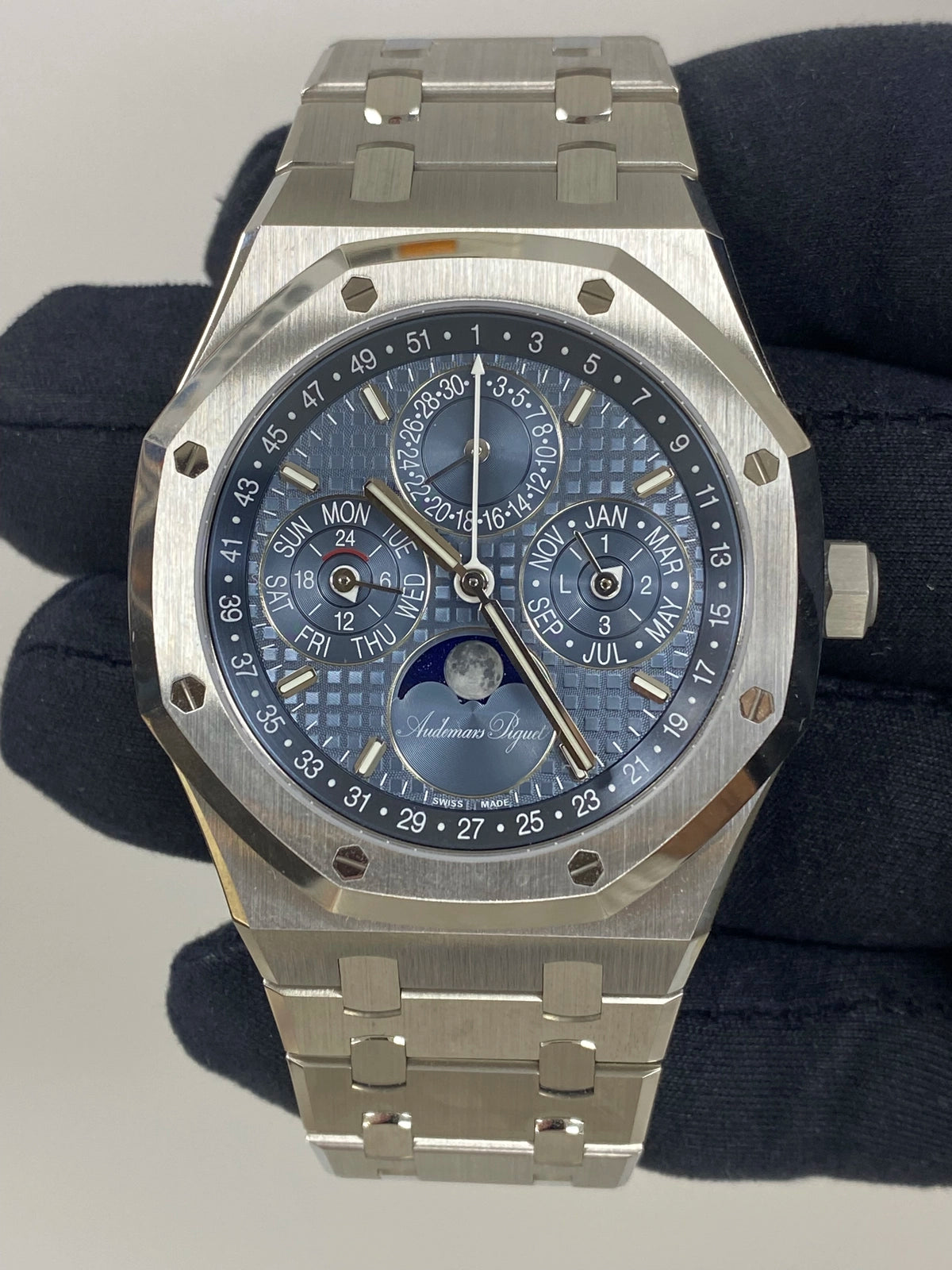 AUDEMARS PIGUET Royal Oak Perpetual Calendar 26674ST Complete 2025